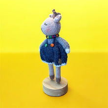Load image into Gallery viewer, Wool Dreaming Reindeer Friend K0603