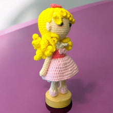 Load image into Gallery viewer, Royal Pink Girl Crochet Figure K0205