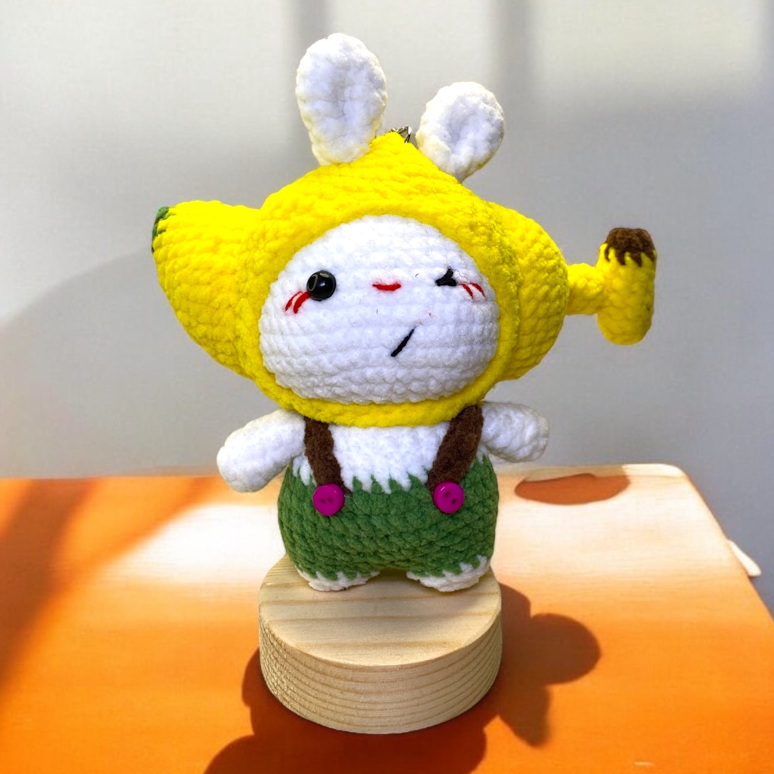 Banana Head Bunny Boy Crochet Keychain K0214 – ColorfulSheep