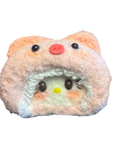 Load image into Gallery viewer, Cute Flat Animal Pie Crochet Keychain K027