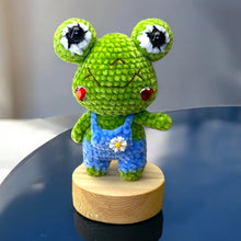 Load image into Gallery viewer, Lover Velvet Froggy Crochet Keychain K0402