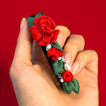 Load image into Gallery viewer, Premium Dainty Detailed Embroidered Flower Hairclip's K0426