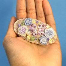 Load image into Gallery viewer, Premium Detailed Animal & Garden Embroidered Hairclip's K0507