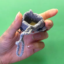 Load image into Gallery viewer, 2D Secret Pouch Silly Kitty Crochet Keychain K0526