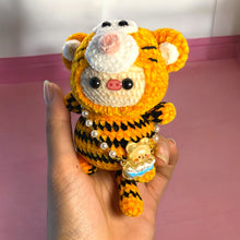 Load image into Gallery viewer, Costume &amp; Purse Velvet Piggy Pals Crochet Keychain K0503
