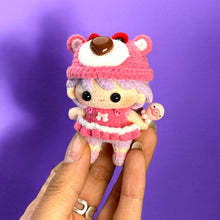 Load image into Gallery viewer, Itty Bitty 2: Beanie Girls Micro Premium Crochet Figure K0232
